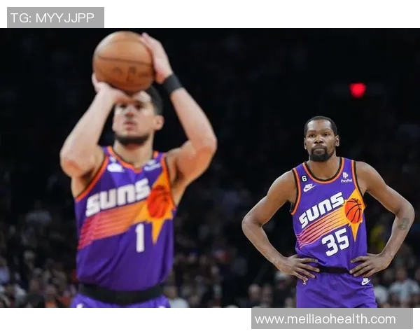 德文布克如何在NBA赛场上展现个人风采与团队合作精神